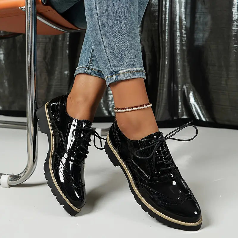 Ninette – Zapatos de piel brillante