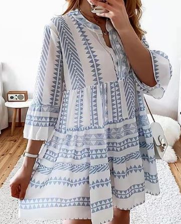 Juliene - Vestido de largo medio con mangas acampanada