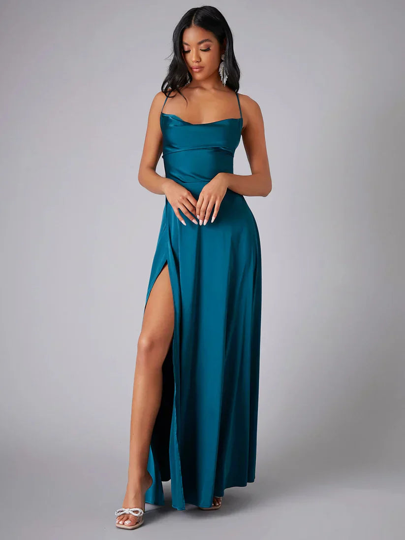Alvaree – Elegante maxi vestido de satén
