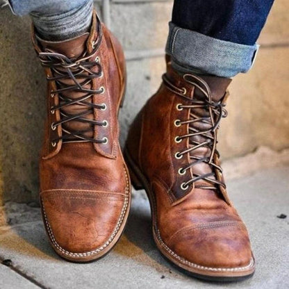 Mateo – Robustas botas de piel