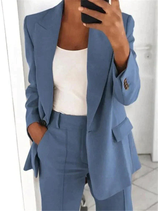 Kelly - Elegante conjunto business [blazer + pantalón].