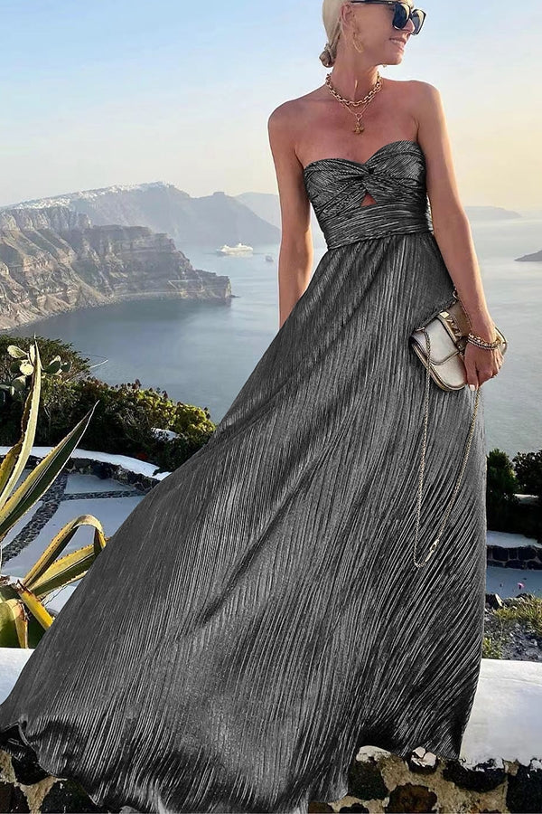 Chloé | Elegante vestido brillante con hombros descubiertos