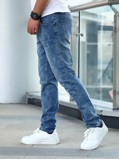 James – Vaqueros con un diseño desenfadado y elegante