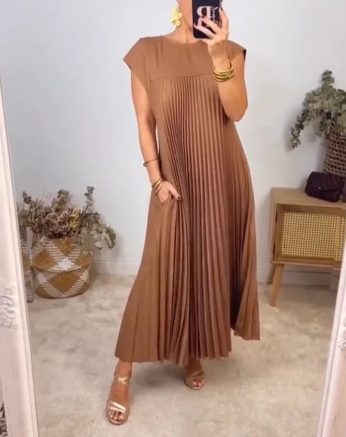 Coralyn - Sencillo vestido plisado monocolor