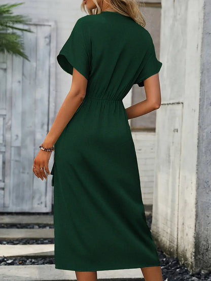 Isoliera - Elegante vestido envolvente con escote en V