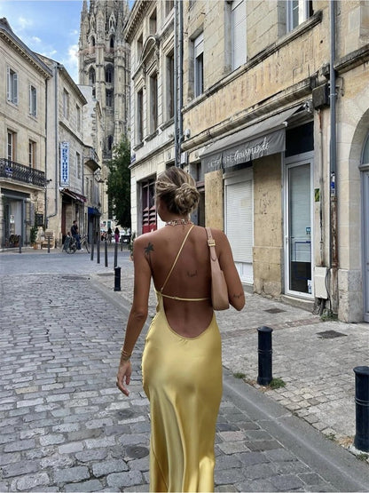 Adelaide - Elegante vestido amarillo midi