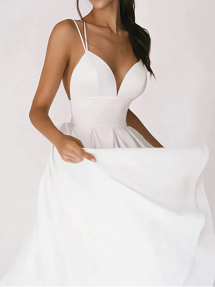 CHANTAL - Elegante vestido con escote en V