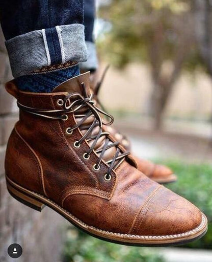 Mateo – Robustas botas de piel